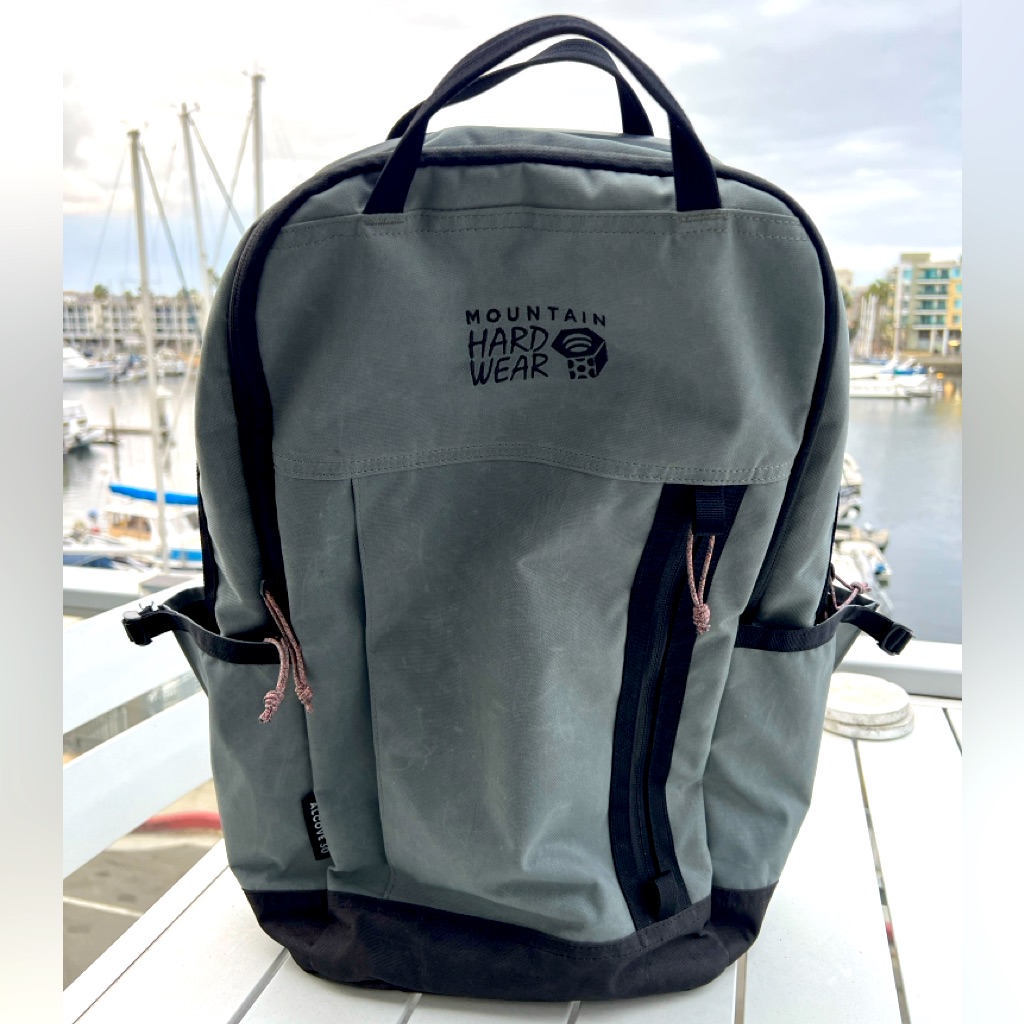 Mountain Hardwear Men's Backpack In Slate Gray And Black